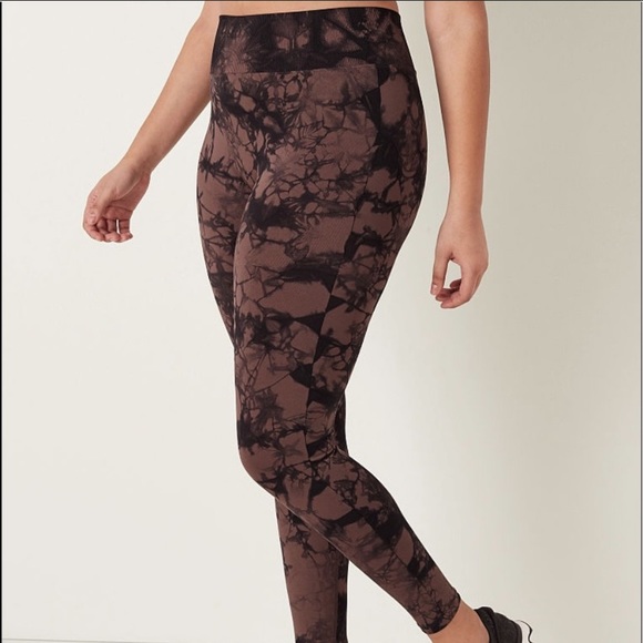 Victoria’s Secret PINK Active seamless workout tights - marble tie dye - Picture 16 of 16